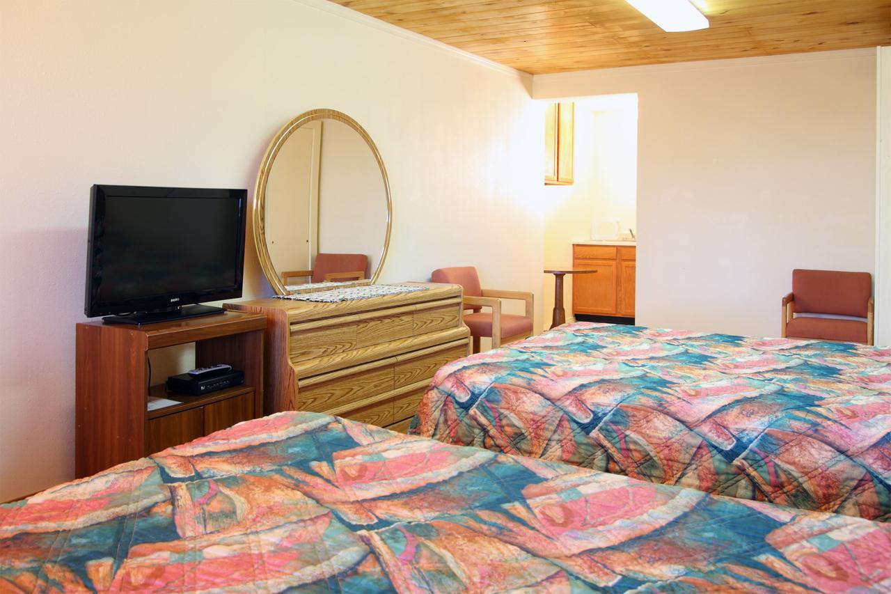 Dove Creek Inn Εξωτερικό φωτογραφία