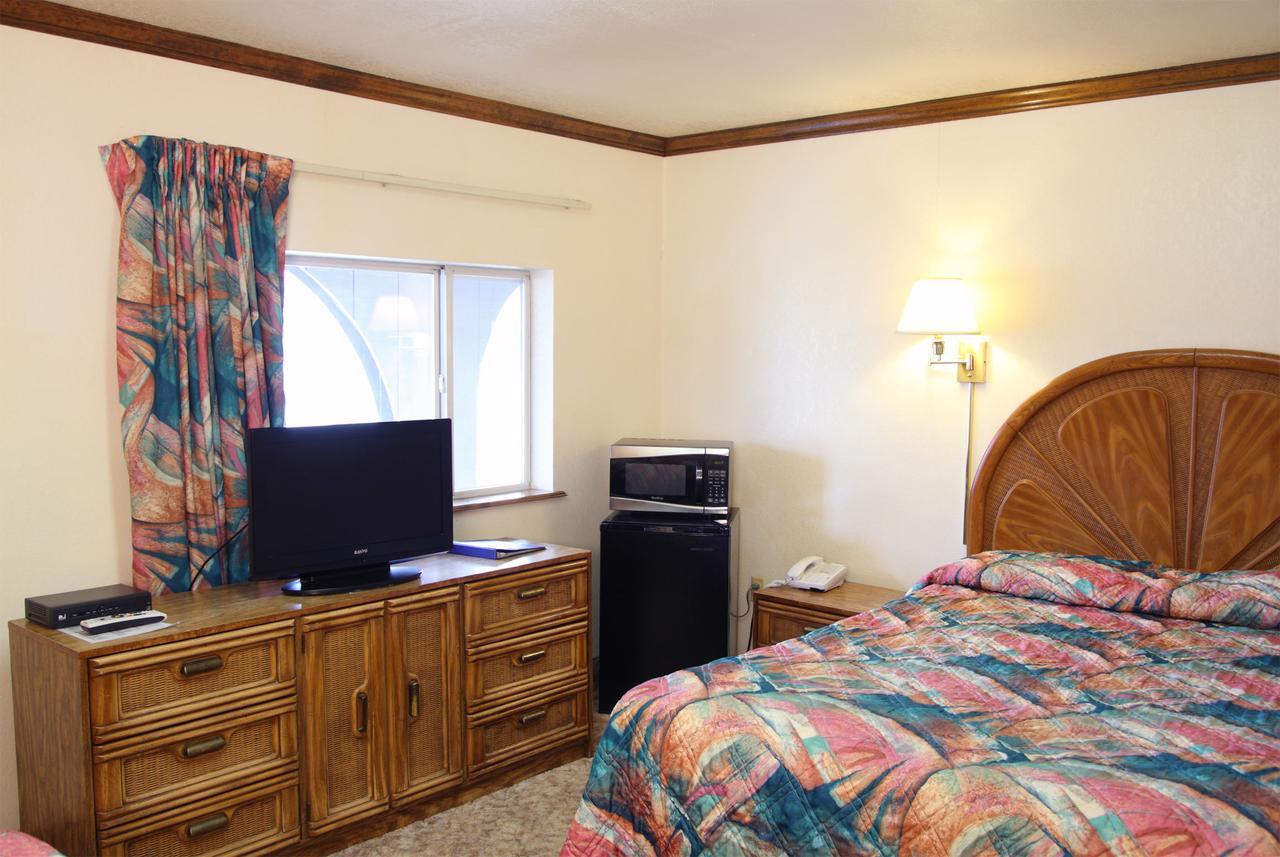 Dove Creek Inn Εξωτερικό φωτογραφία