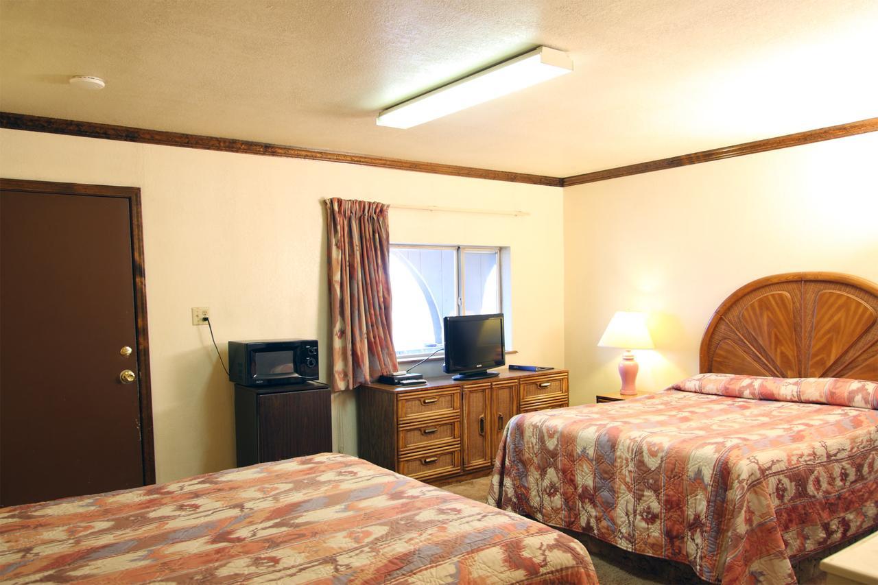 Dove Creek Inn Εξωτερικό φωτογραφία